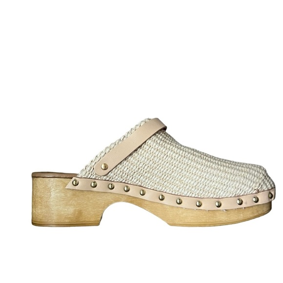 Dolce Vita Carlee Clogs in Tann/Natural Raffia Size 9 - Picture 1 of 15
